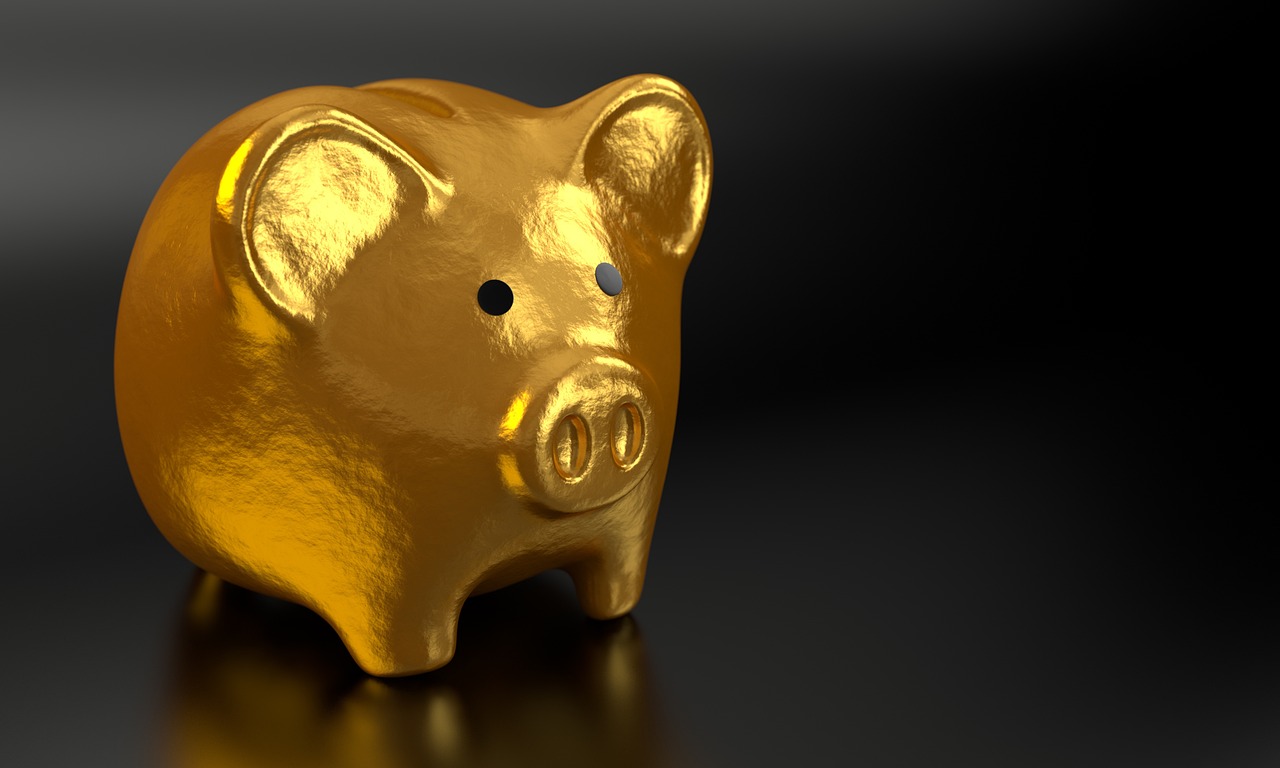 Las Personas no Alcanzan el Éxito Financiero Ahorrando – Lo Hacen Invirtiendo